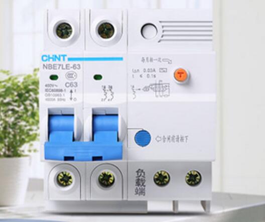 漏電保護(hù)器正面圖 漏電保護(hù)器正面圖