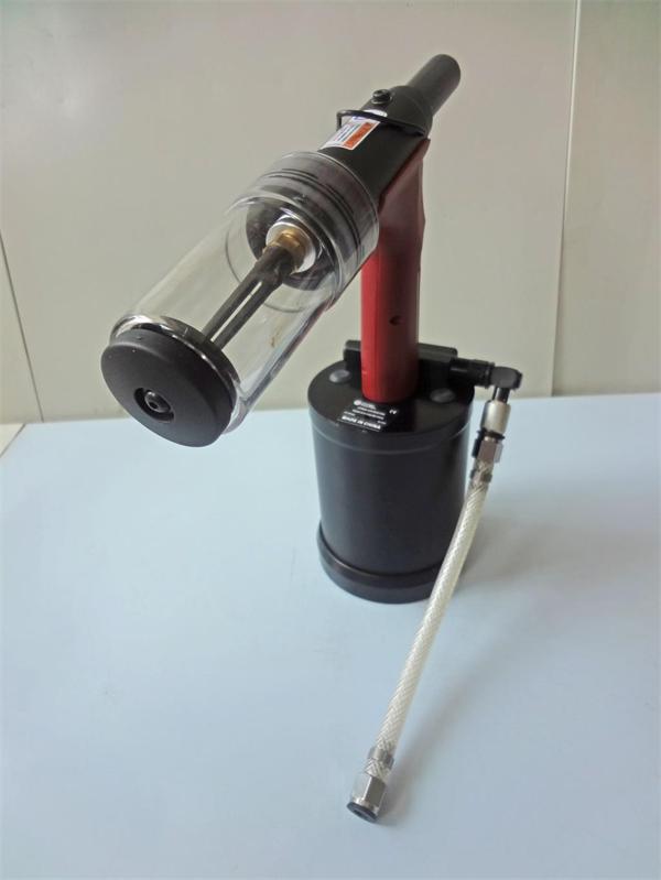 氣動(dòng)鉚槍細(xì)節(jié)圖三 氣動(dòng)鉚槍細(xì)節(jié)圖三