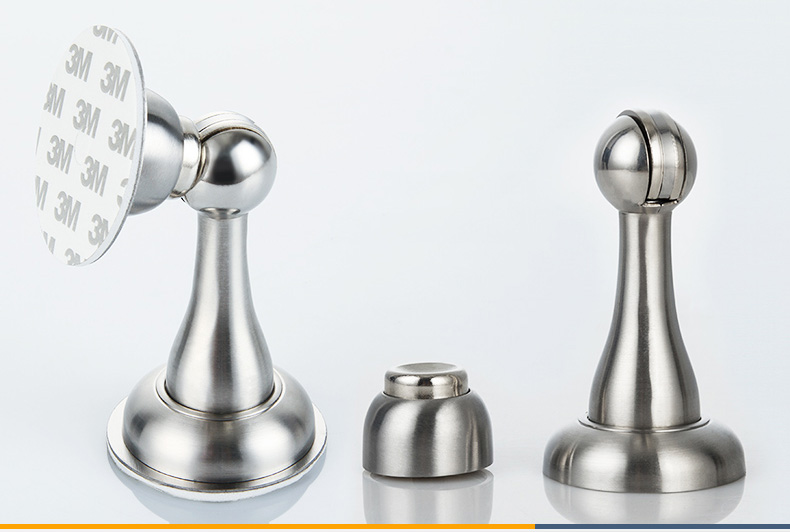 拉絲鋼門(mén)吸實(shí)拍圖