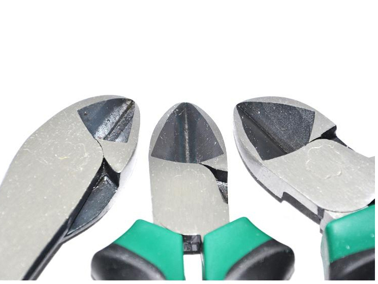 鉗口細(xì)節(jié)展示 鉗口細(xì)節(jié)展示