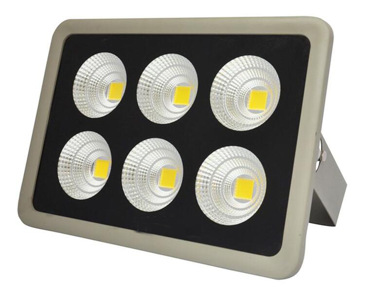 防水探照聚光燈主圖 防水探照聚光燈主圖