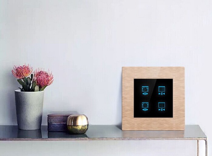 四開電動窗簾產(chǎn)品圖 四開電動窗簾產(chǎn)品圖