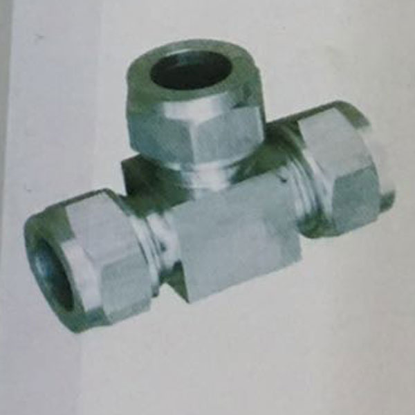 YC型管接頭主圖 YC型管接頭主圖