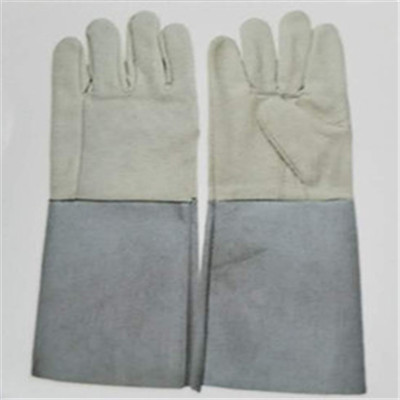 一層長(zhǎng)革脖淺色皮手套 一層長(zhǎng)革脖淺色皮手套