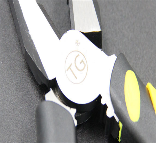 鋼絲鉗產(chǎn)品圖 鋼絲鉗產(chǎn)品圖