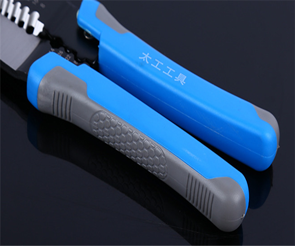 剝線鉗產(chǎn)品圖 剝線鉗產(chǎn)品圖